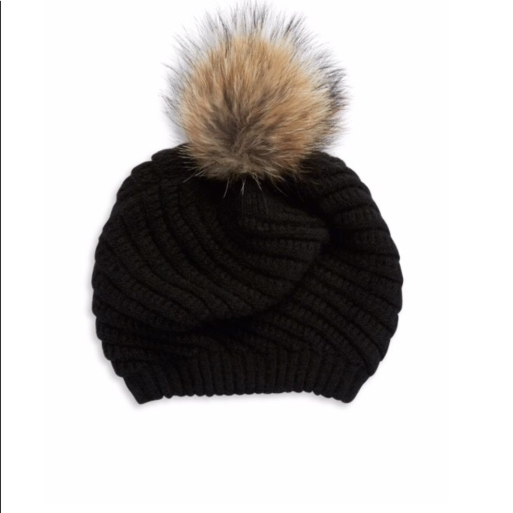 Linda Richards wool and coyote fur Pom hat